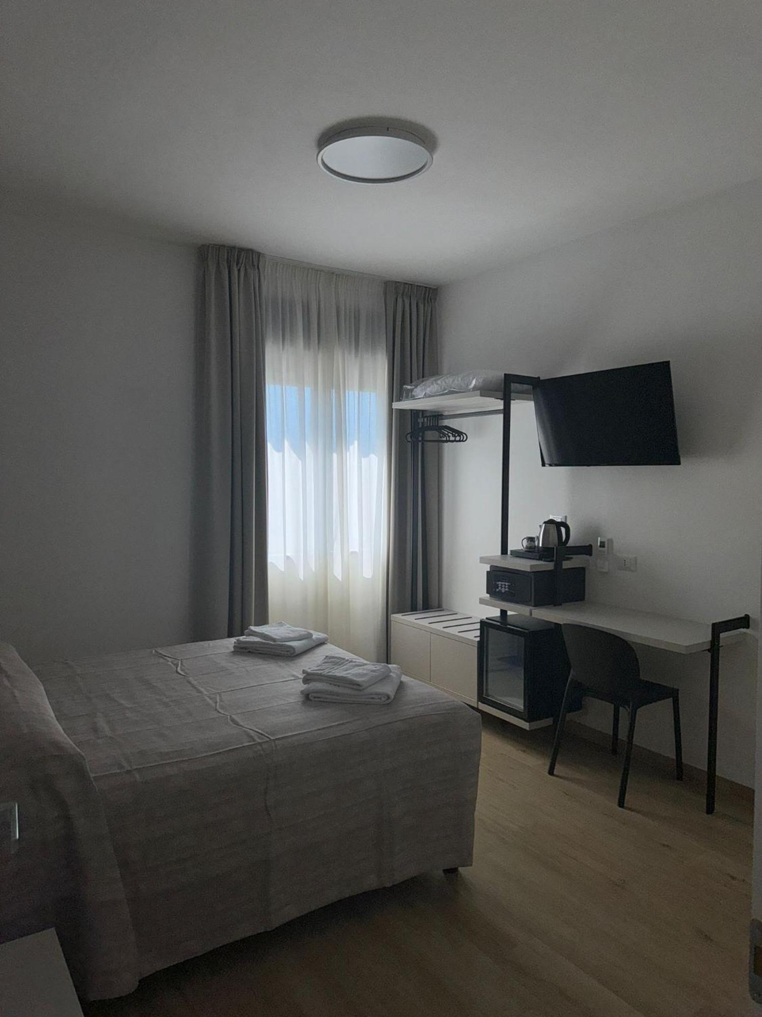 Guest House Al Porto Civitavecchia Εξωτερικό φωτογραφία